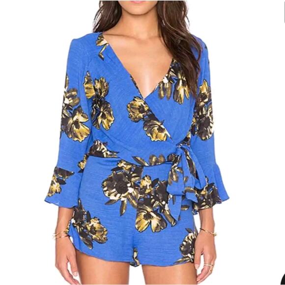 Free People All the Right Ruffles Playsuit Royal Blue Floral Mini Romper XS - Picture 1 of 8